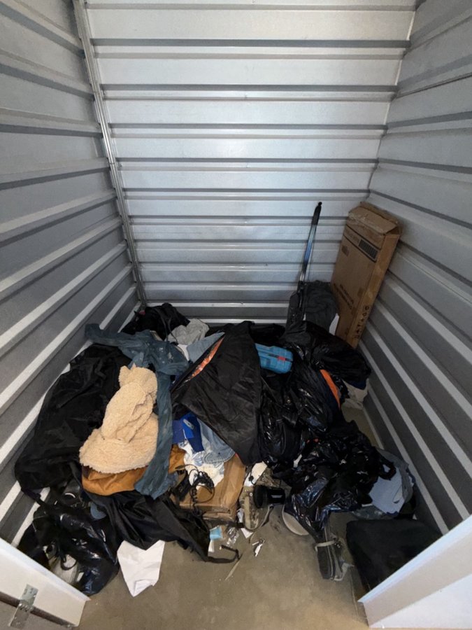 5 x 5 storage unit in North Hollywood, CA