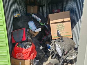 5 x 10 storage unit in Indianapolis, IN