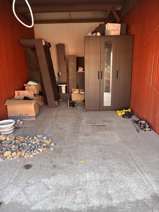 10 x 20 storage unit in Tinley Park, IL