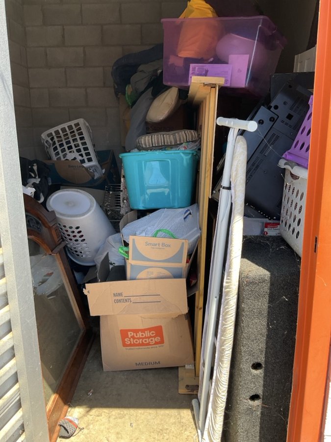 10 x 10 storage unit in Huntsville, AL