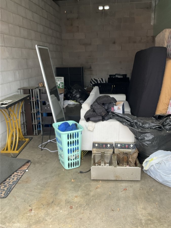 10 x 20 storage unit in Huntsville, AL