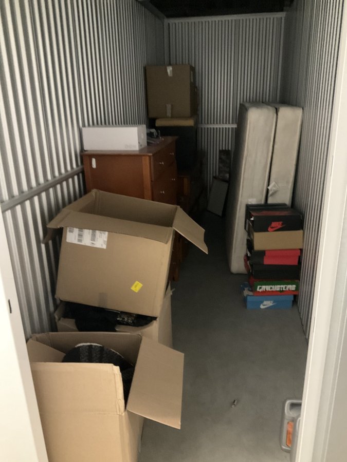 5 x 15 storage unit in Louisville, KY