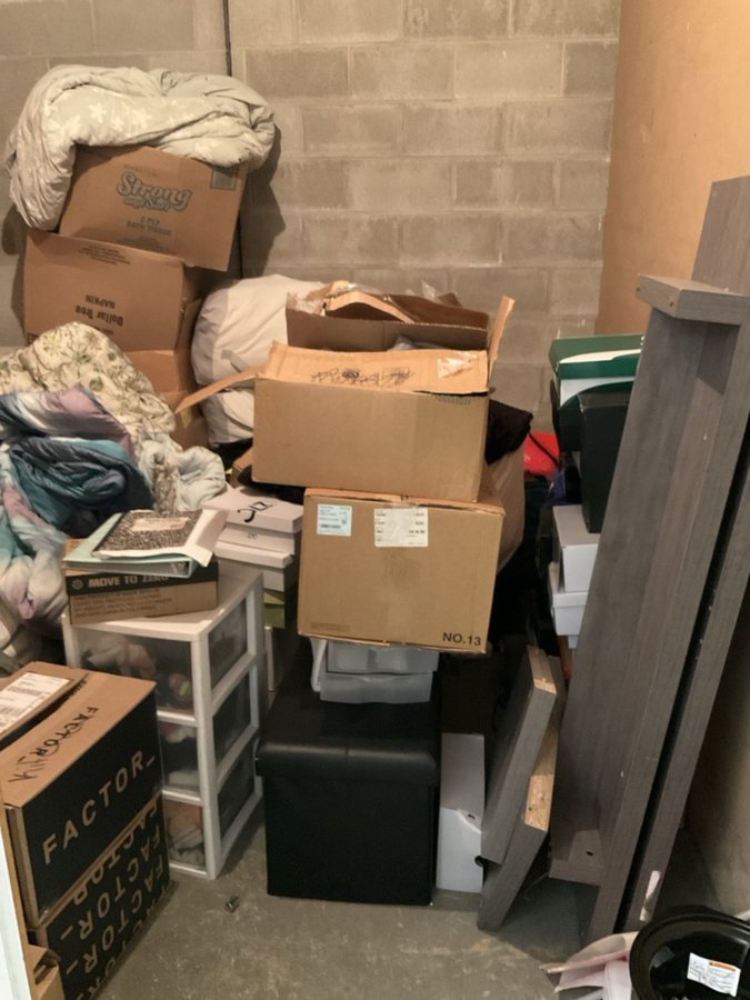 10 x 10 storage unit in Huntsville, AL
