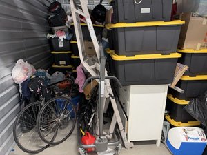 10 x 15 storage unit in Orange, CA