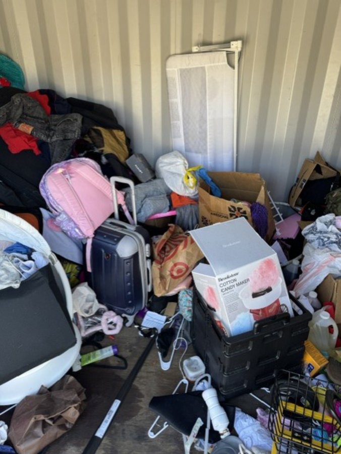 8 x 10 storage unit in San Leandro, CA