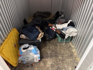 5 x 10 storage unit in Anaheim, CA