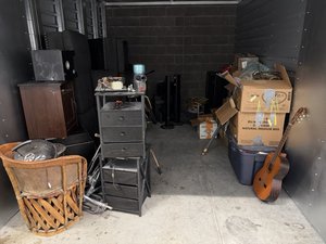 10 x 15 storage unit in Buena Park, CA