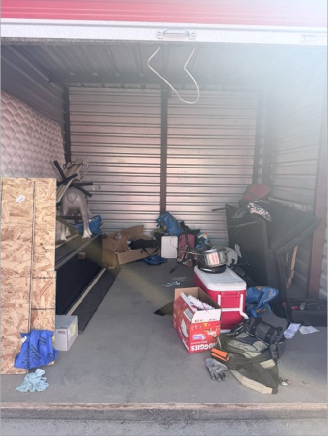 10 x 12 storage unit in Commerce City, CO