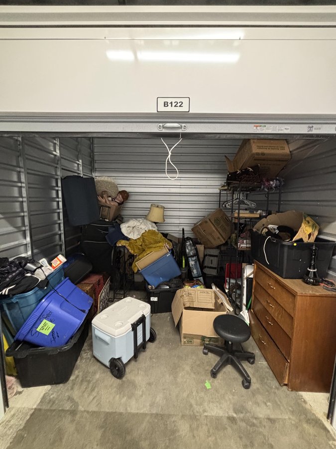 10 x 8 storage unit in Kelso, WA