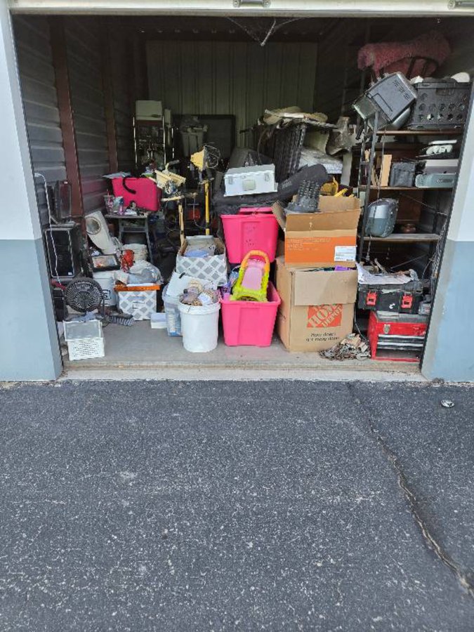 10 x 20 storage unit in El Paso, TX