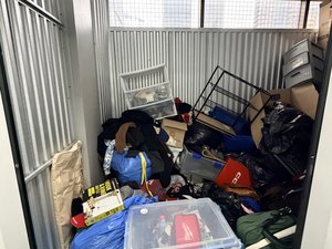 6 x 12 storage unit in Los Angeles, CA
