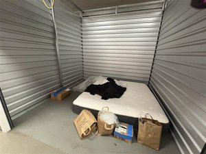 10 x 10 storage unit in Kailua Kona, HI