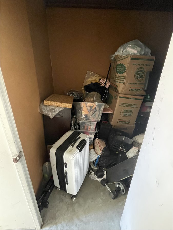 6 x 10 storage unit in San Jose, CA