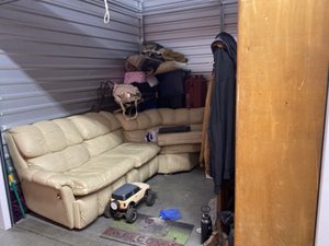 10 x 10 storage unit in Phoenix, AZ