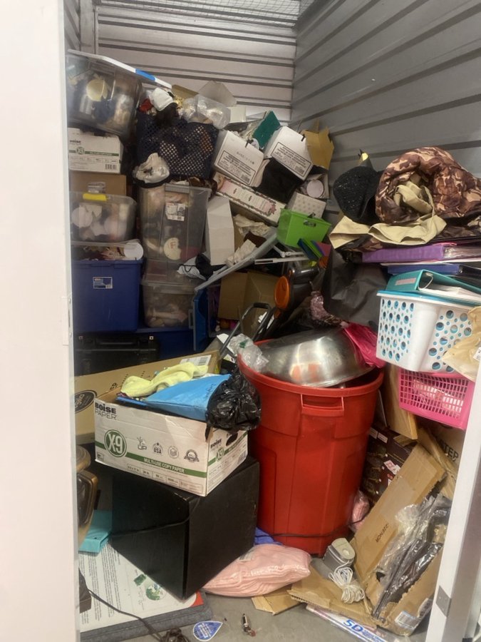 5 x 10 storage unit in Phoenix, AZ