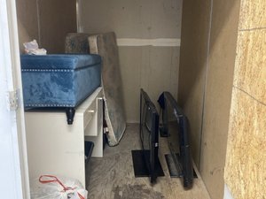 5 x 10 storage unit in Phoenix, AZ