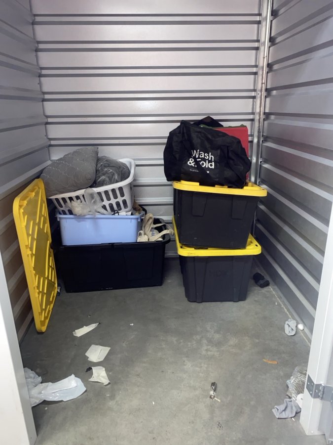 5 x 5 storage unit in Phoenix, AZ