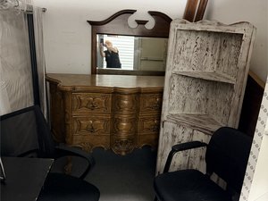 10 x 11 unit in Los Angeles