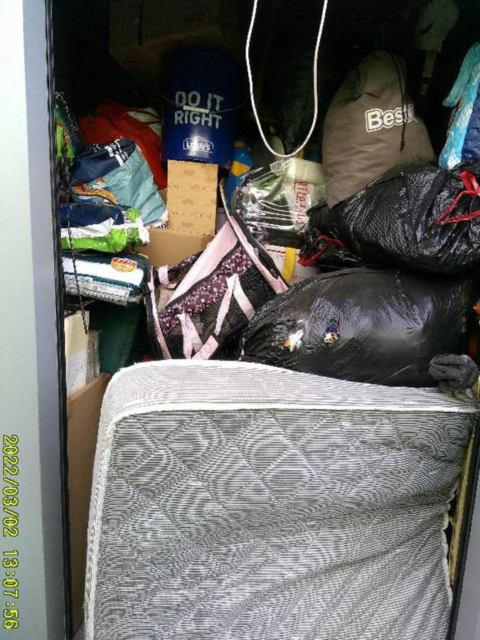 5 x 10 storage unit in Hemet, CA