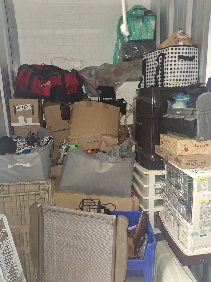 5 x 5 storage unit in Akron, OH