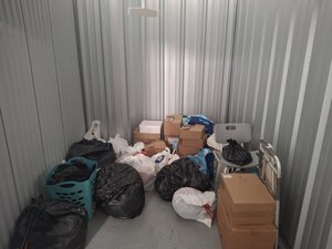 10 x 8 unit in Akron