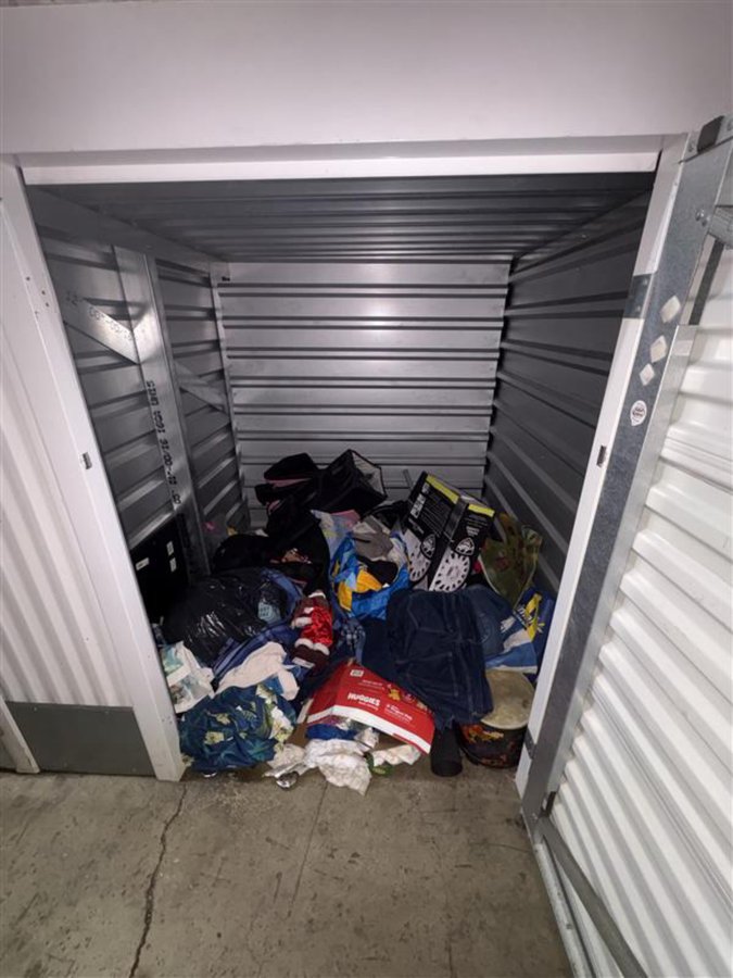 5 x 5 storage unit in Kailua Kona, HI