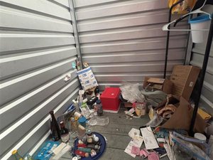 5 x 5 storage unit in Kailua Kona, HI