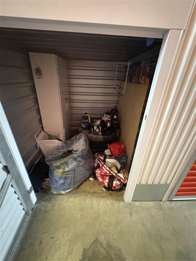 5 x 5 storage unit in Kailua Kona, HI
