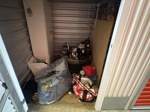 5 x 5 storage unit in Kailua Kona, HI