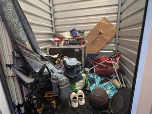 5 x 5 storage unit in Kailua Kona, HI