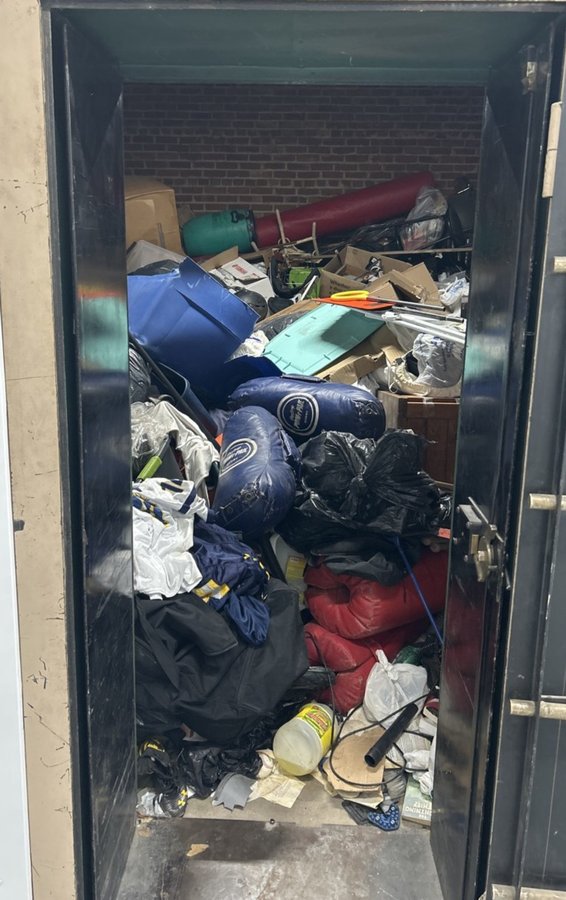 20 x 19 storage unit in Cincinnati, OH