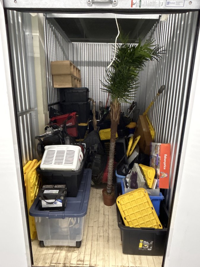 5 x 10 storage unit in Cincinnati, OH
