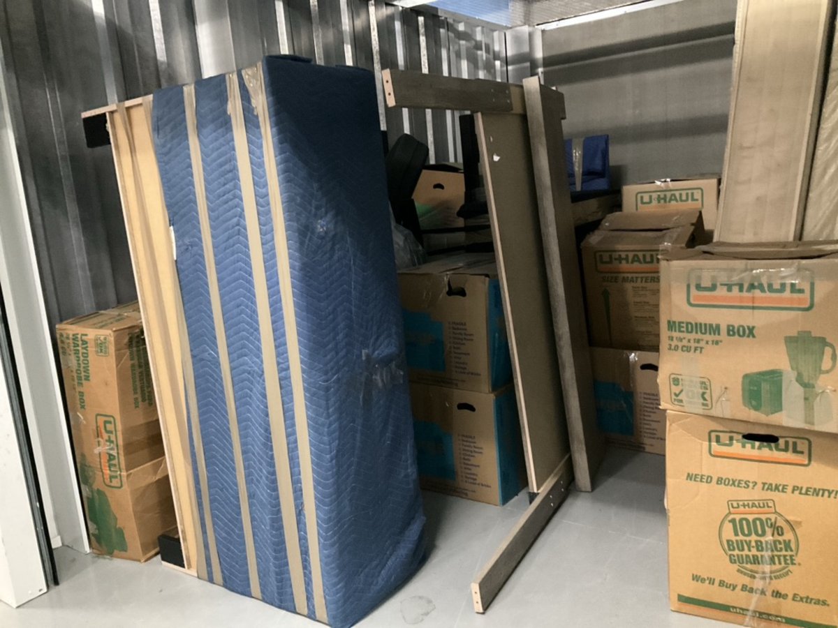 10 x 15 storage unit in Winston Salem, NC