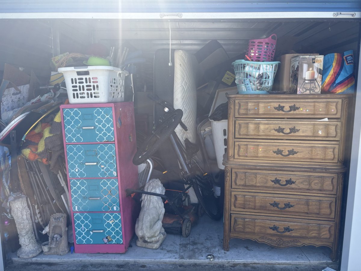 10 x 15 storage unit in Columbus, OH