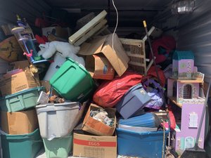 10 x 15 storage unit in Spring Hill, FL