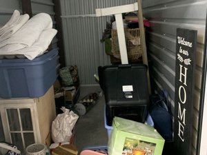 5 x 10 storage unit in Spring Hill, FL