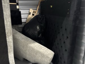 10 x 7 storage unit in Lansing, IL