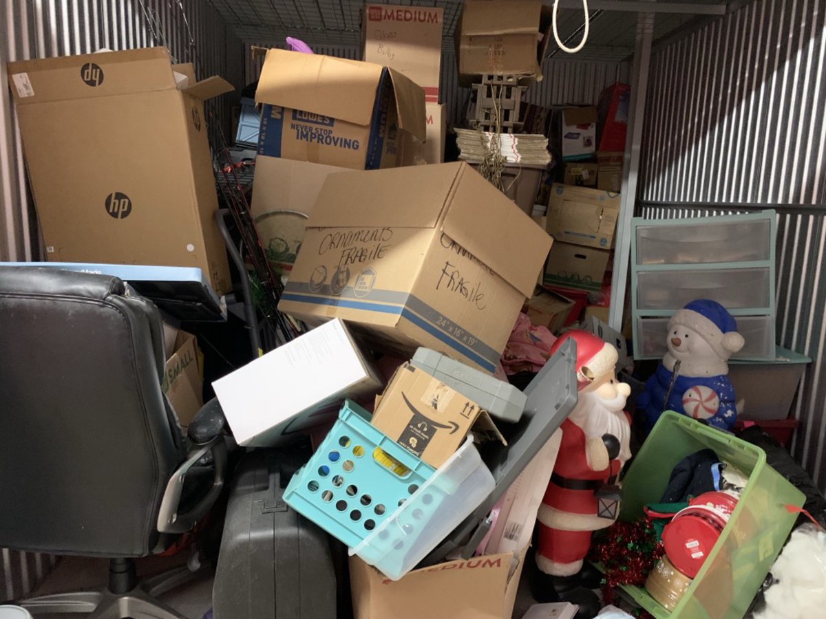10 x 15 storage unit in New Port Richey, FL