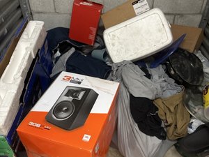 5 x 5 storage unit in Lansing, IL