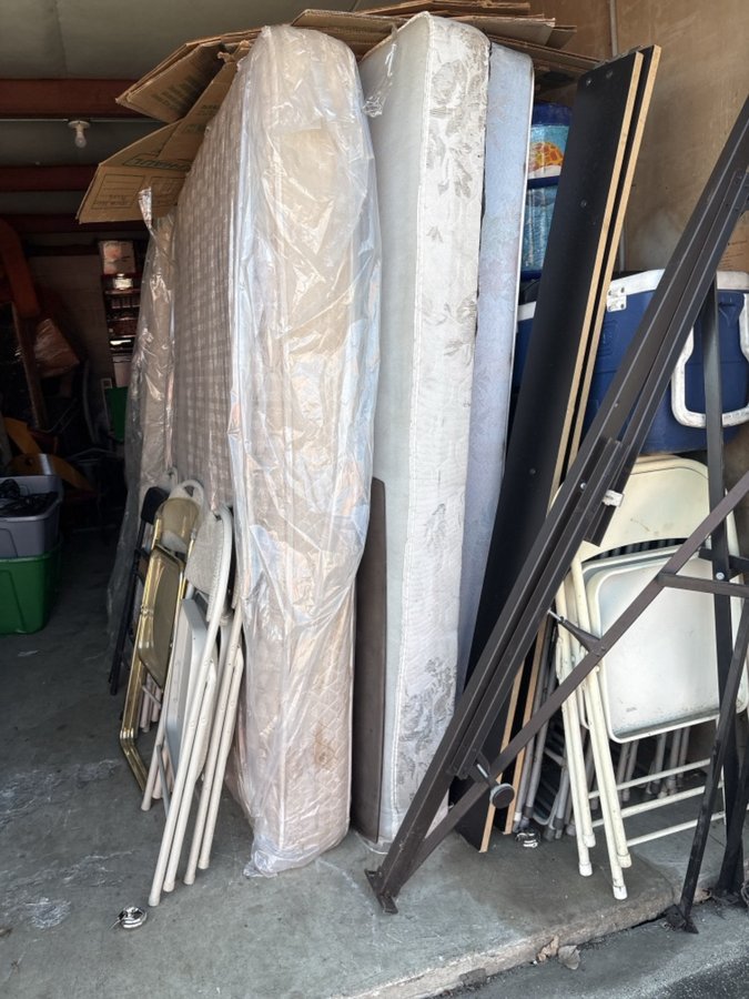 10 x 30 storage unit in Markham, IL