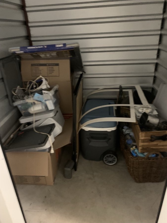5 x 5 storage unit in Holiday, FL