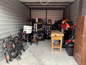 10 x 15 storage unit in Holiday, FL