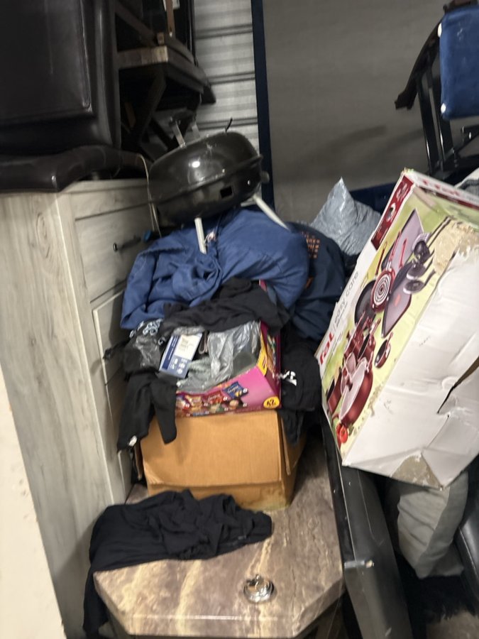 7 x 10 storage unit in Chicago Heights, IL