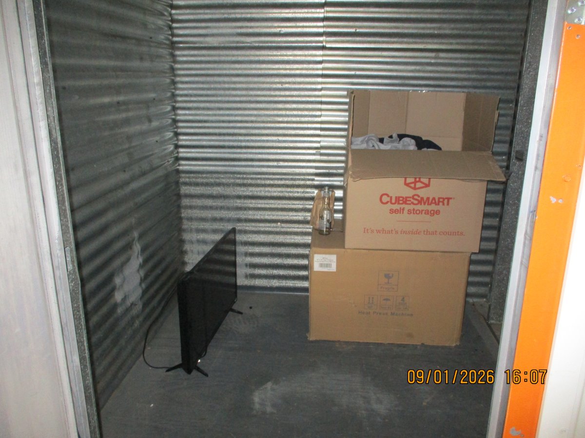 5 x 8 storage unit in White Plains, NY