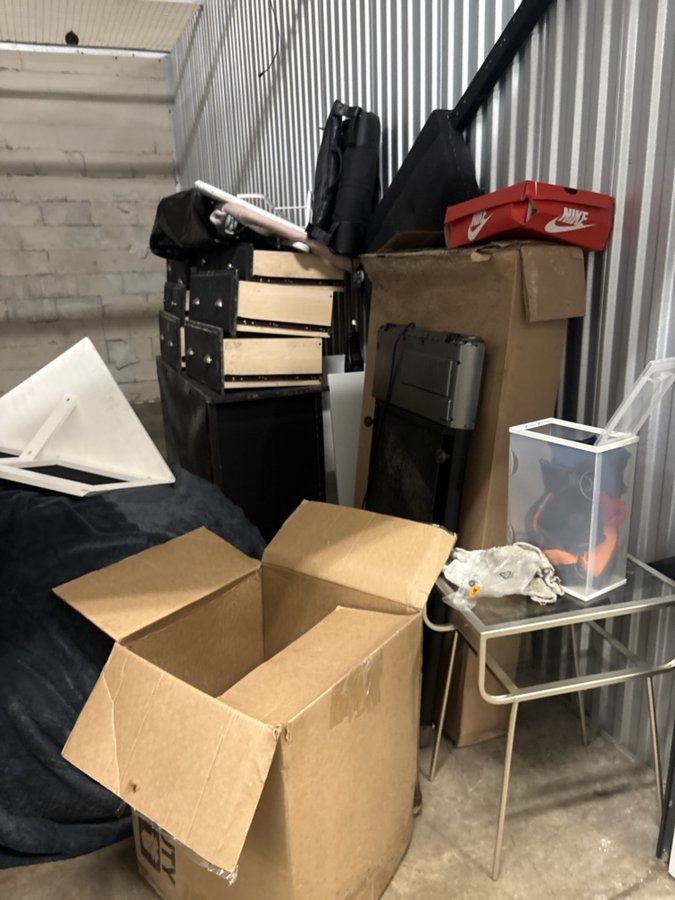 10 x 20 storage unit in Chicago Heights, IL