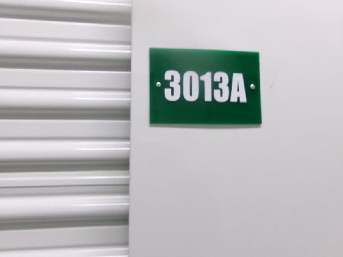 5 x 10 storage unit in Detroit, MI
