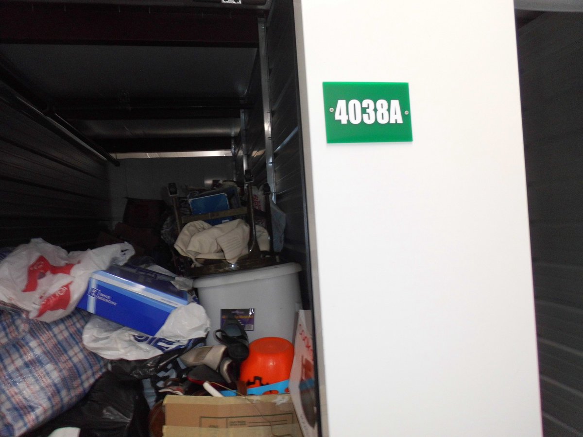 5 x 15 storage unit in Detroit, MI