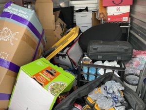 5 x 10 storage unit in Louisville, KY