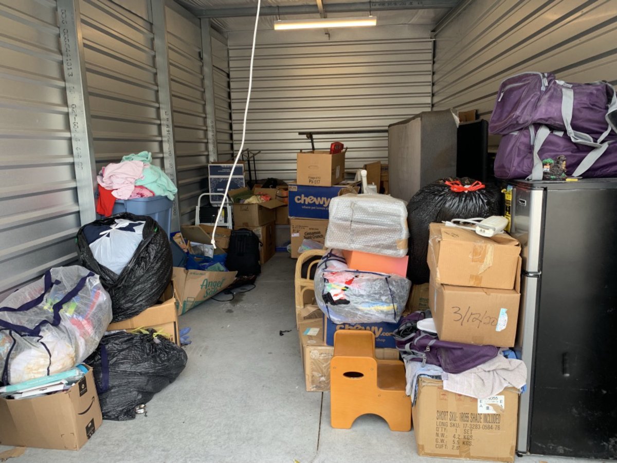 10 x 20 storage unit in Spring Hill, FL