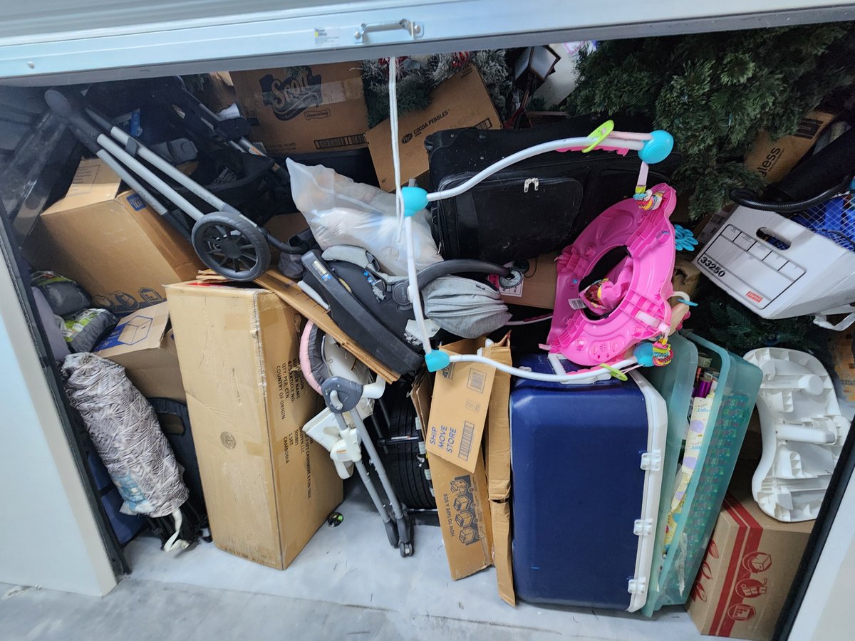 10 x 5 storage unit in Jacksonville, FL